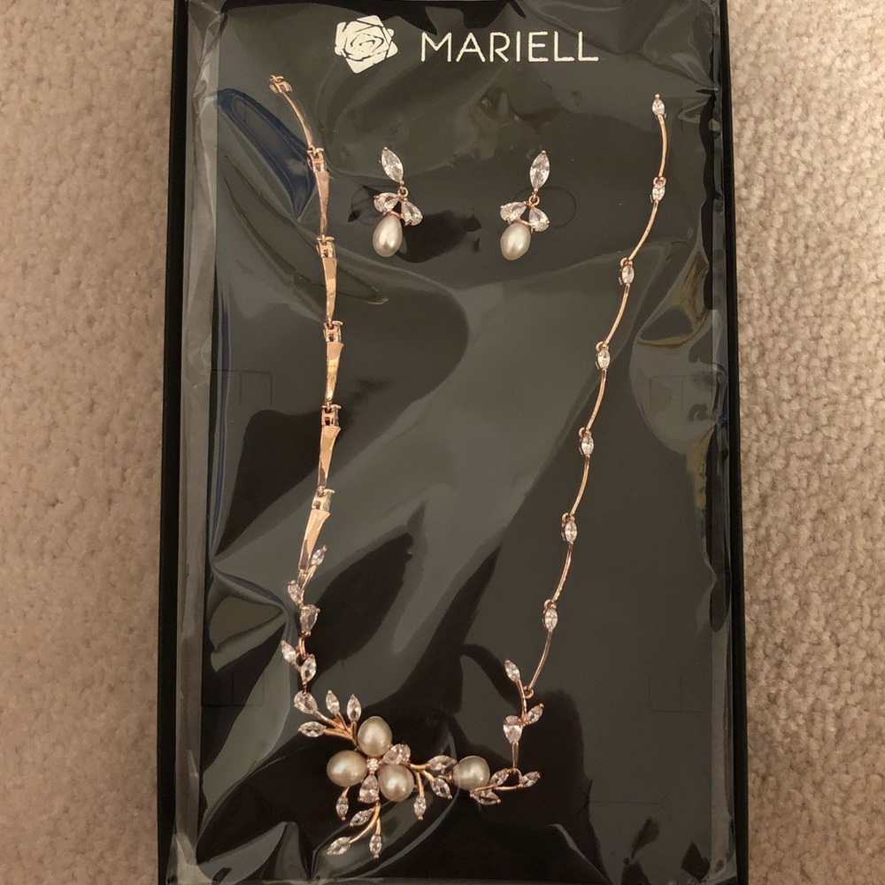 Crystal and pearl Mariell necklace and earrings